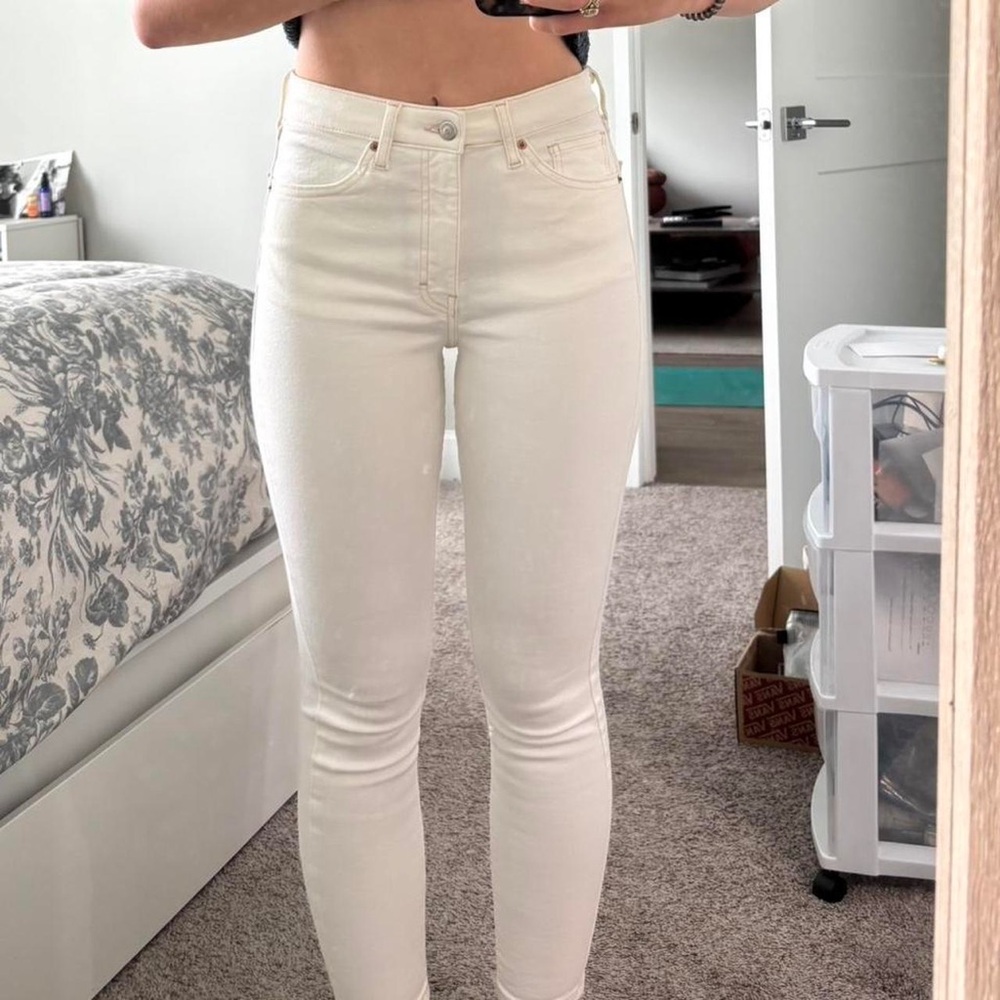Topshop Cream High-Waisted Skinny Jeans